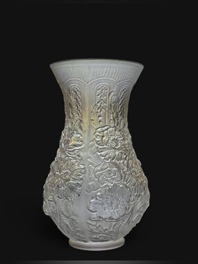 Imperial Glass Poppy Show Frosted Vase